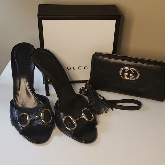 GUCCI GG Leather Monogram Wallet Wristlet and Horsebit Heels Bundle - Picture 1 of 17